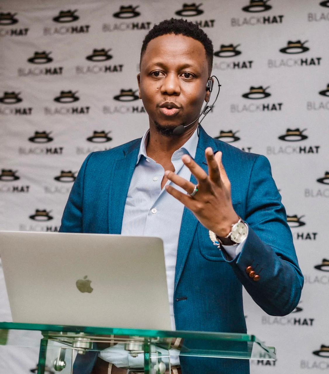 photo 2025 11 08 08 30 07